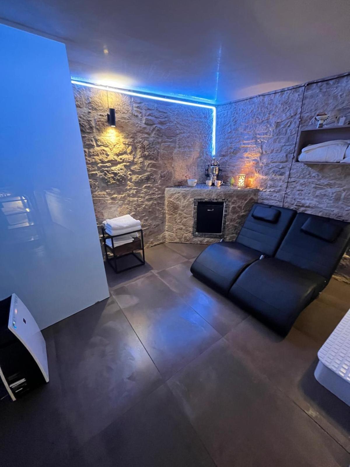 Relax For A Day Bed & Breakfast Barletta Exterior foto